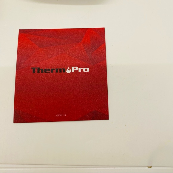NWT ThermoPro BluetoothThermometer, Temperature & Humidity Monitor - Picture 3 of 10